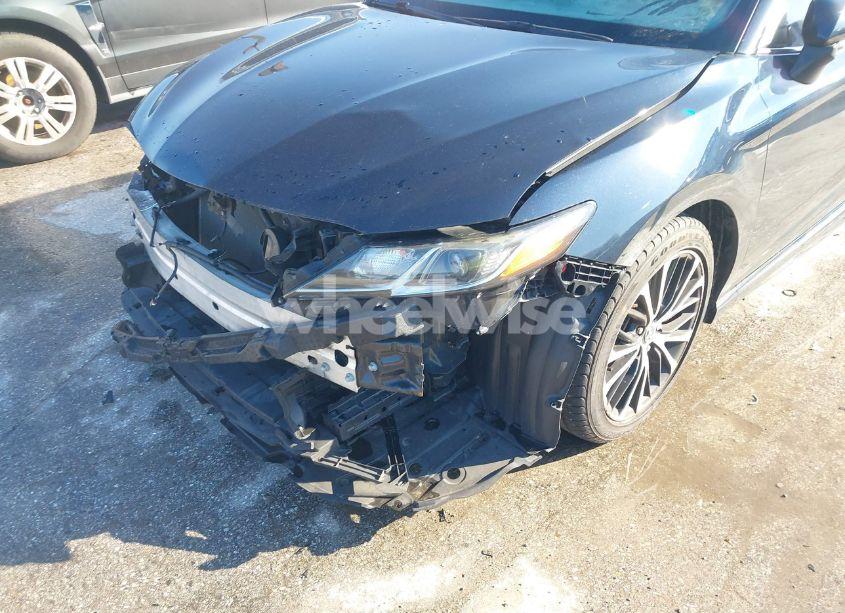 Photo 6 of 2019 Toyota Camry SE (VIN 4T1B11HK3KU263804)