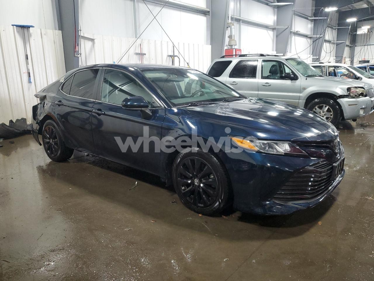 Photo 4 of 2019 TOYOTA CAMRY L (VIN 4T1B11HK3KU726993)