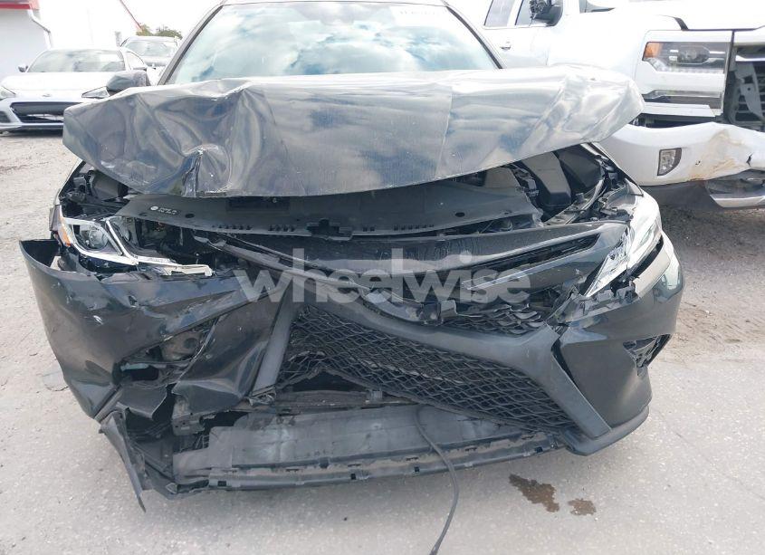 Photo 18 of 2019 Toyota Camry SE (VIN 4T1B11HK3KU735564)