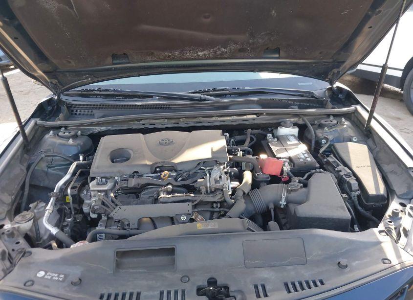 Photo 10 of 2019 Toyota Camry SE (VIN 4T1B11HK3KU735824)