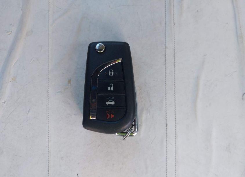 Photo 11 of 2019 Toyota Camry SE (VIN 4T1B11HK3KU735824)