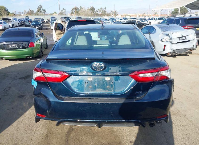 Photo 16 of 2019 Toyota Camry SE (VIN 4T1B11HK3KU735824)