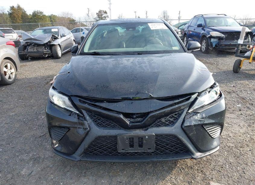 Photo 12 of 2019 Toyota Camry SE (VIN 4T1B11HK3KU764255)