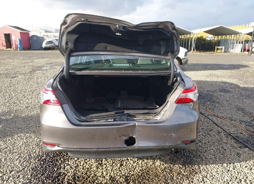 Photo 17 of 2019 Toyota Camry L (VIN 4T1B11HK3KU790208)