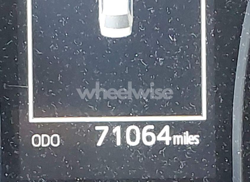 Photo 16 of 2019 Toyota Camry SE (VIN 4T1B11HK3KU795392)