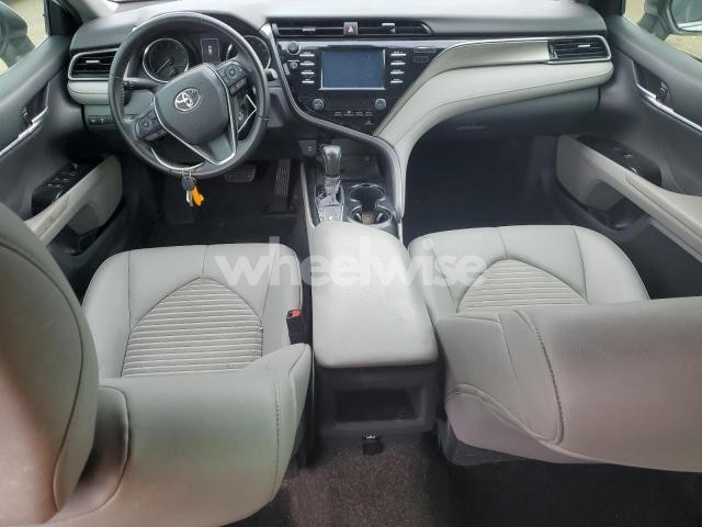 2019 TOYOTA CAMRY L (VIN 4T1B11HK3KU812885) main photo