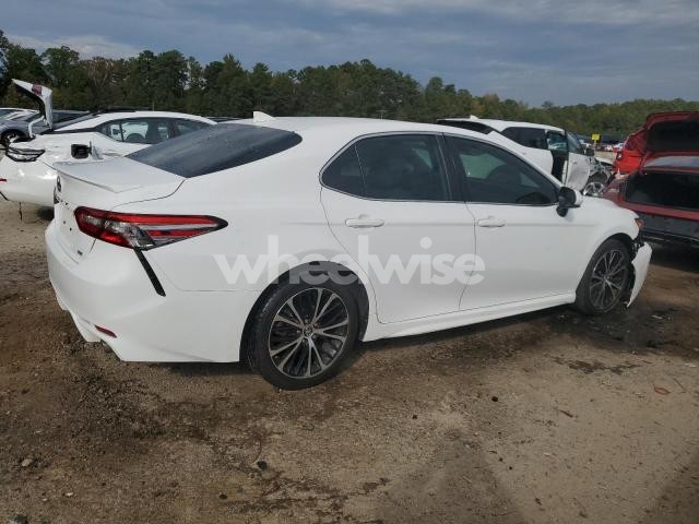 Photo 11 of 2019 TOYOTA CAMRY L (VIN 4T1B11HK3KU812885)