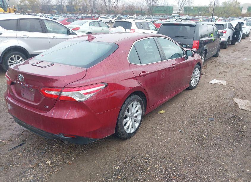 Photo 4 of 2019 Toyota Camry LE (VIN 4T1B11HK3KU825989)