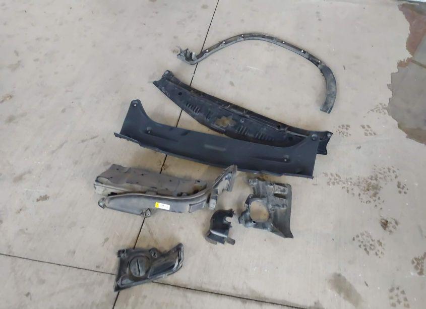 Photo 12 of 2019 Toyota Camry SE (VIN 4T1B11HK3KU845028)