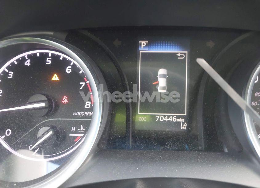 Photo 15 of 2018 Toyota Camry SE (VIN 4T1B11HK4JU031100)