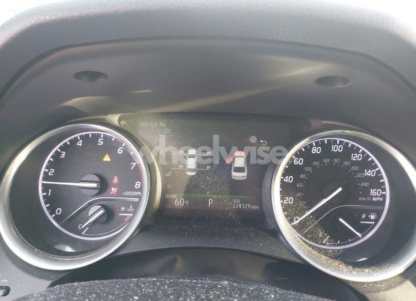 Photo 7 of 2018 Toyota Camry XLE (VIN 4T1B11HK4JU040136)