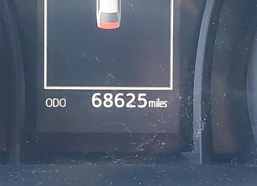 Photo 15 of 2018 Toyota Camry SE (VIN 4T1B11HK4JU075923)