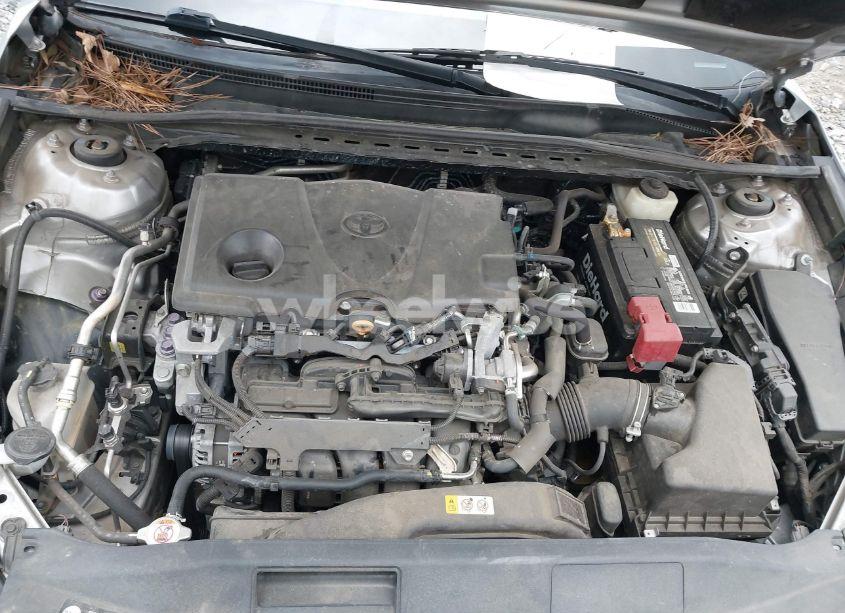 Photo 10 of 2018 Toyota Camry SE (VIN 4T1B11HK4JU079020)