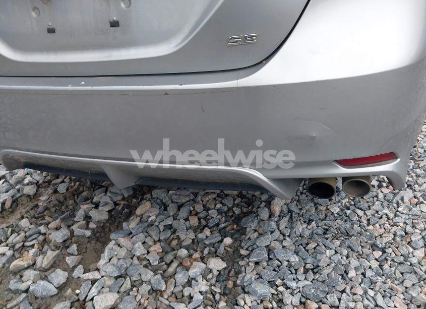 Photo 19 of 2018 Toyota Camry SE (VIN 4T1B11HK4JU079020)