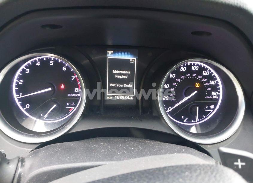 Photo 7 of 2018 Toyota Camry SE (VIN 4T1B11HK4JU079020)