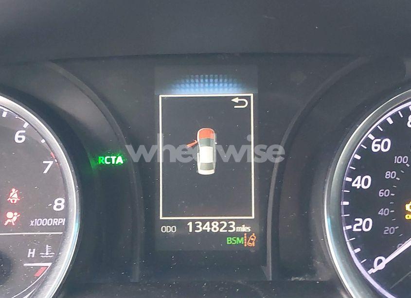 Photo 15 of 2018 Toyota Camry LE (VIN 4T1B11HK4JU092589)