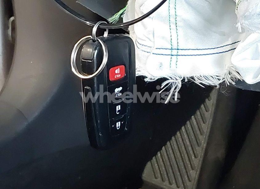 Photo 11 of 2018 Toyota Camry XLE (VIN 4T1B11HK4JU510603)