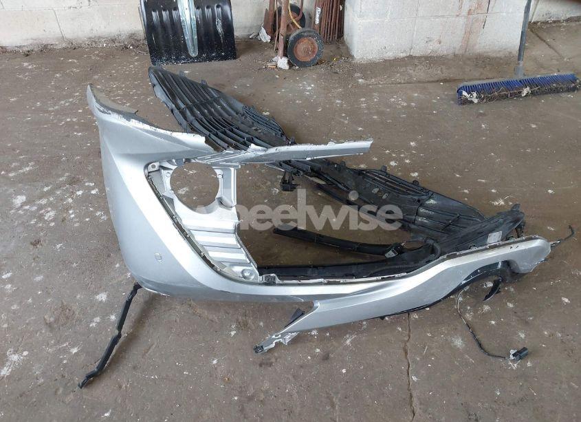 Photo 12 of 2018 Toyota Camry XLE (VIN 4T1B11HK4JU510603)