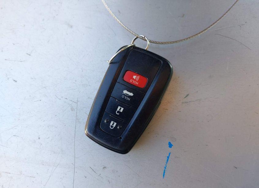 Photo 11 of 2018 Toyota Camry XLE (VIN 4T1B11HK4JU527238)