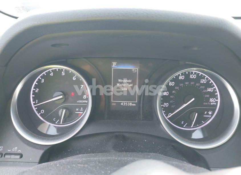 Photo 7 of 2018 Toyota Camry LE (VIN 4T1B11HK4JU528986)