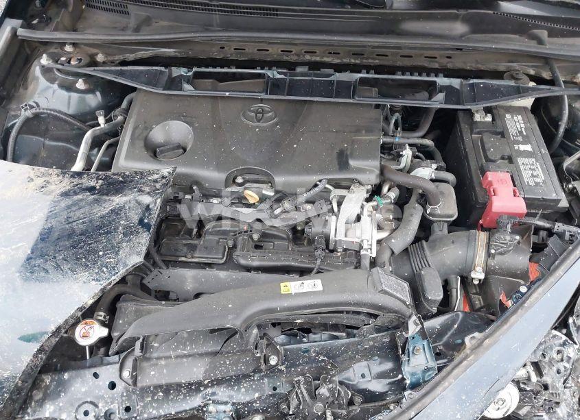 Photo 10 of 2018 Toyota Camry LE (VIN 4T1B11HK4JU582921)