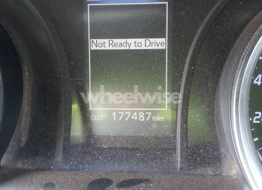 Photo 15 of 2018 Toyota Camry SE (VIN 4T1B11HK4JU583390)