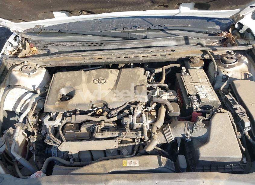 Photo 10 of 2018 Toyota Camry SE (VIN 4T1B11HK4JU598424)