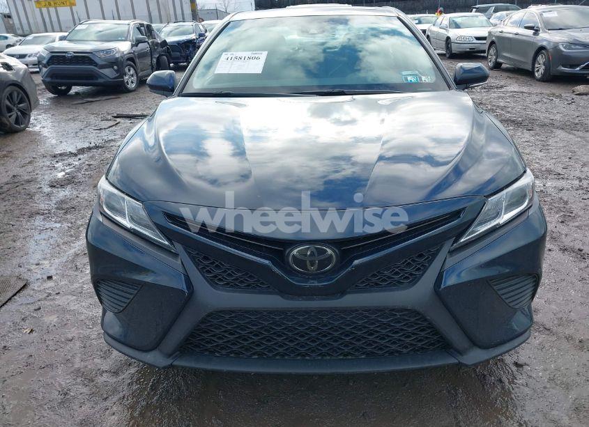Photo 12 of 2018 Toyota Camry SE (VIN 4T1B11HK4JU652658)