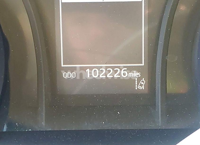 Photo 16 of 2018 Toyota Camry SE (VIN 4T1B11HK4JU675082)