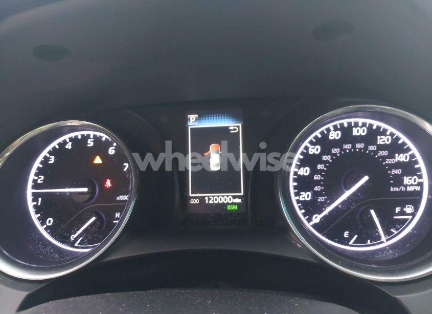 Photo 7 of 2018 Toyota Camry LE (VIN 4T1B11HK4JU676037)