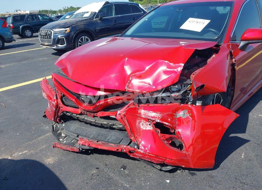 Photo 6 of 2019 Toyota Camry SE (VIN 4T1B11HK4KU168863)