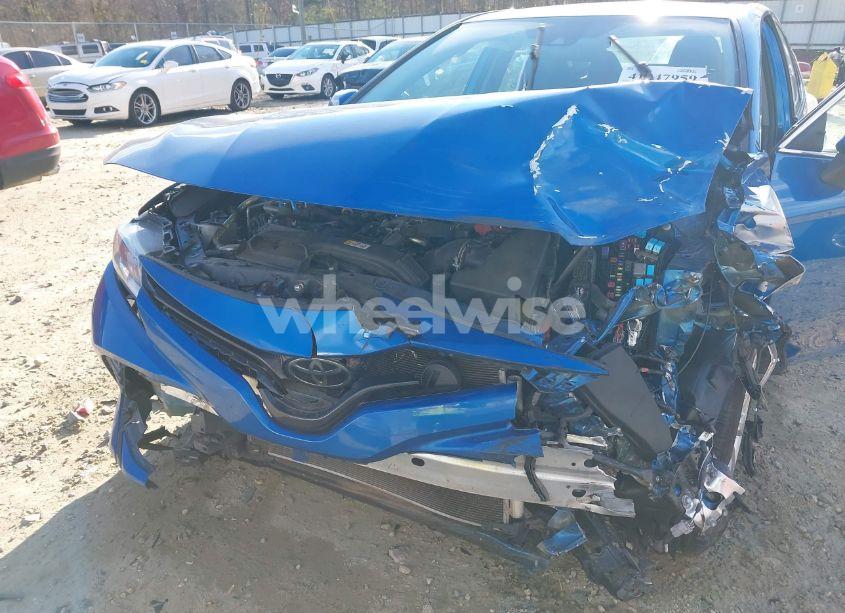 Photo 6 of 2019 Toyota Camry LE (VIN 4T1B11HK4KU175733)