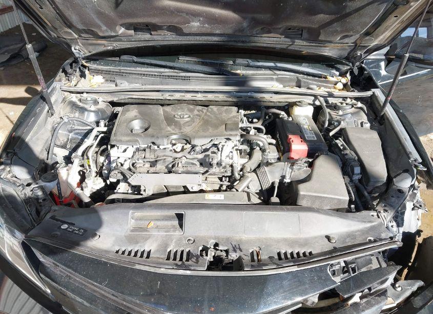 Photo 10 of 2019 Toyota Camry LE (VIN 4T1B11HK4KU176235)