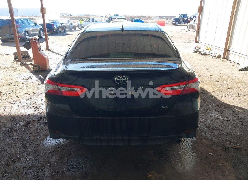 Photo 16 of 2019 Toyota Camry LE (VIN 4T1B11HK4KU176235)