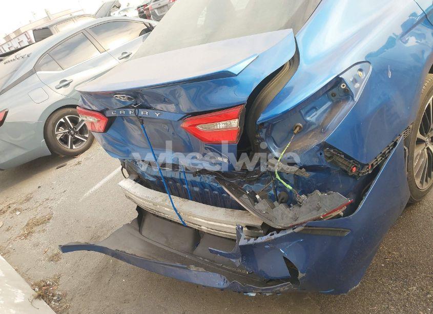 Photo 16 of 2019 Toyota Camry SE (VIN 4T1B11HK4KU190183)