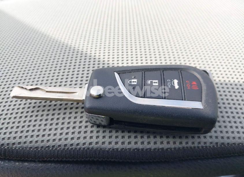 Photo 11 of 2019 Toyota Camry SE (VIN 4T1B11HK4KU214580)