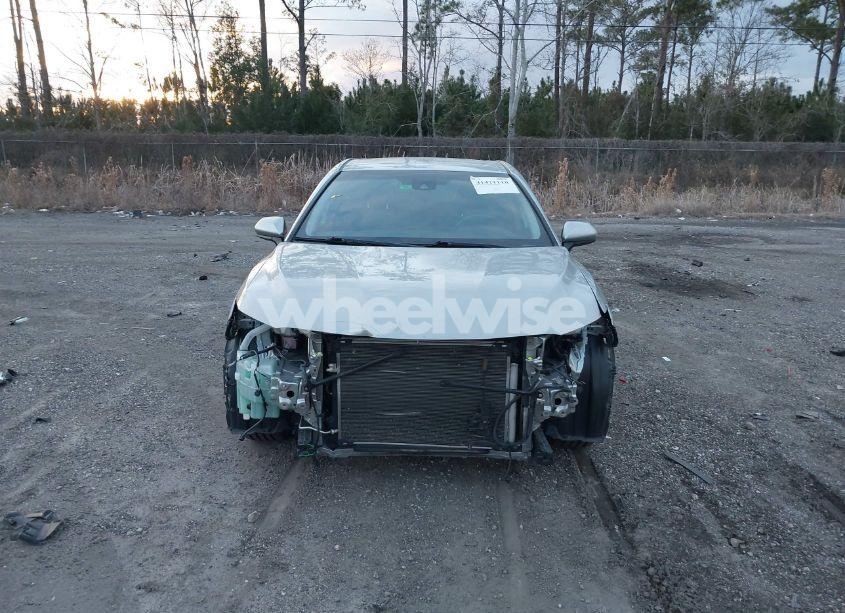 Photo 12 of 2019 Toyota Camry SE (VIN 4T1B11HK4KU218127)