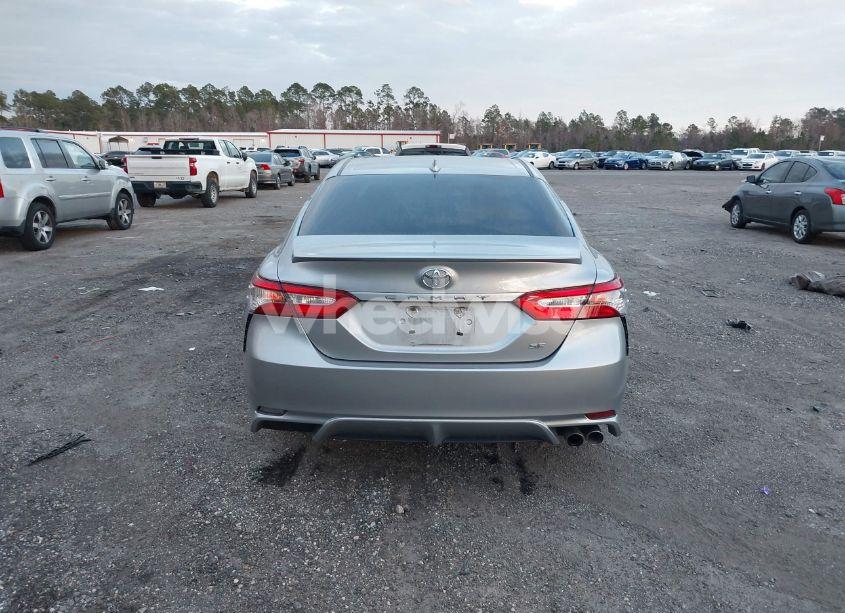 Photo 16 of 2019 Toyota Camry SE (VIN 4T1B11HK4KU218127)