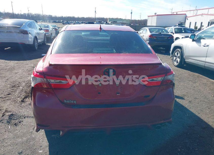 Photo 15 of 2019 Toyota Camry SE (VIN 4T1B11HK4KU247661)