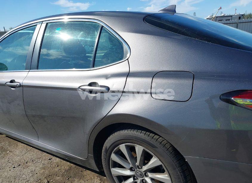 Photo 21 of 2019 Toyota Camry LE (VIN 4T1B11HK4KU254853)