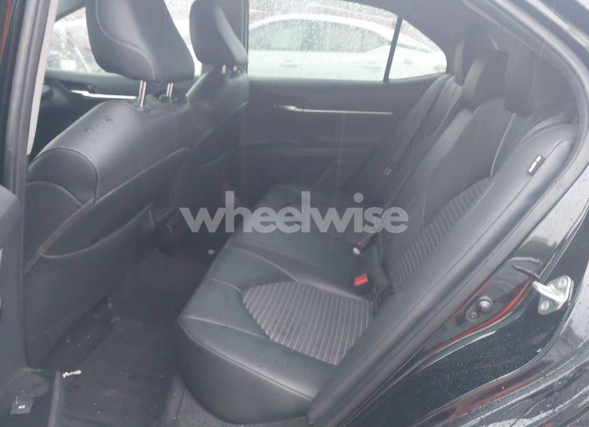 Photo 8 of 2019 Toyota Camry SE (VIN 4T1B11HK4KU268400)