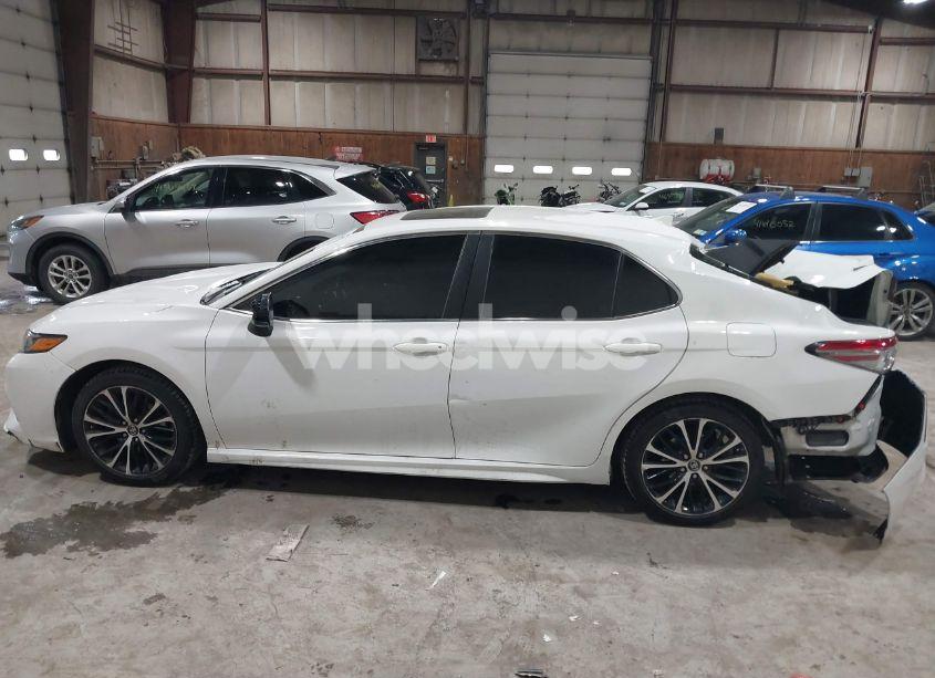 Photo 14 of 2019 Toyota Camry SE (VIN 4T1B11HK4KU280191)