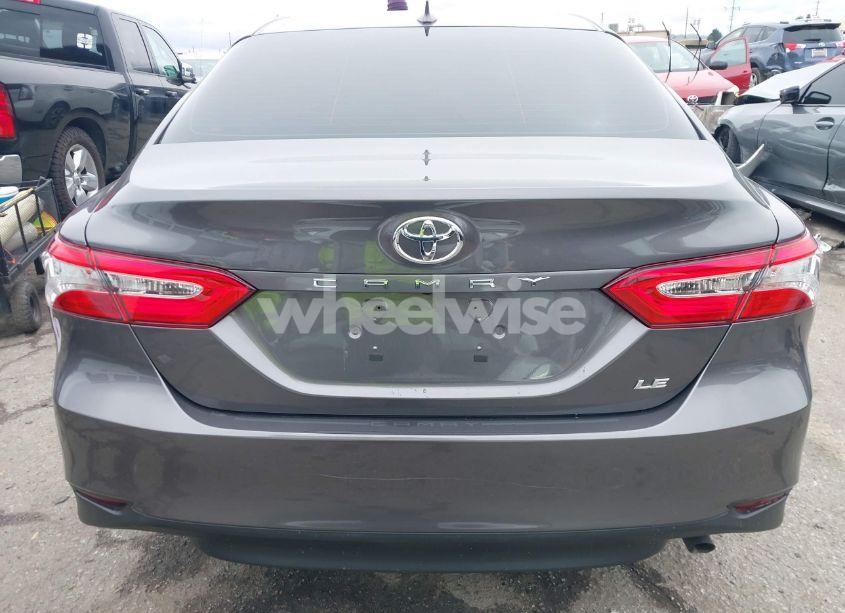 Photo 16 of 2019 Toyota Camry LE (VIN 4T1B11HK4KU281213)