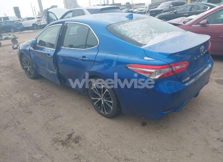 Photo 3 of 2019 Toyota Camry SE (VIN 4T1B11HK4KU297864)