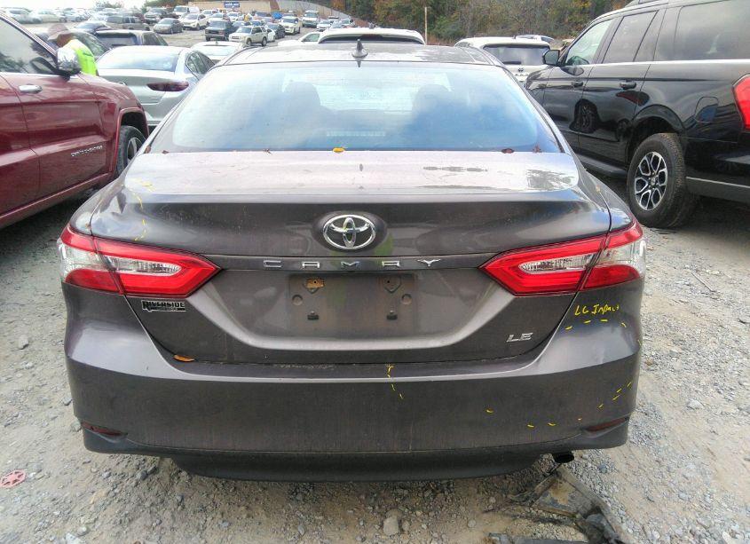 Photo 16 of 2019 Toyota Camry LE (VIN 4T1B11HK4KU689422)