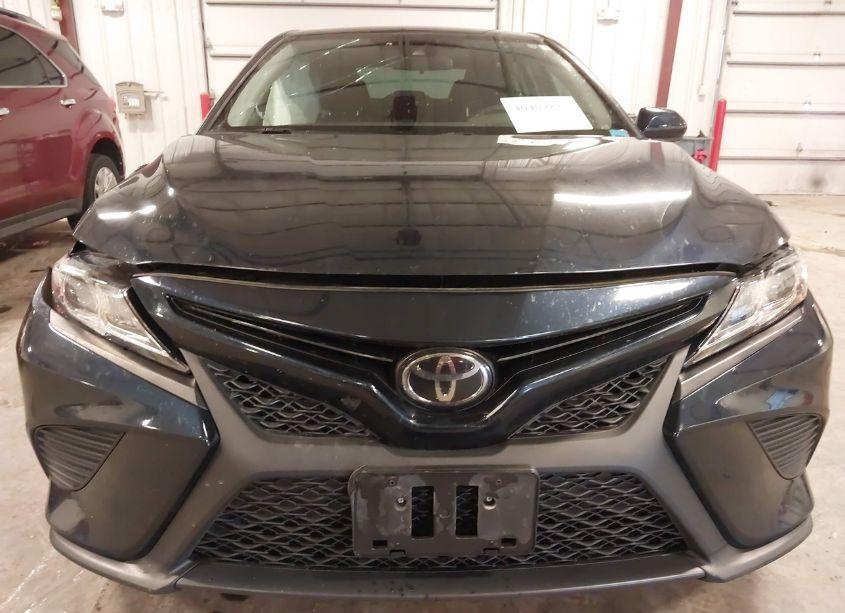 Photo 13 of 2019 Toyota Camry SE (VIN 4T1B11HK4KU712309)