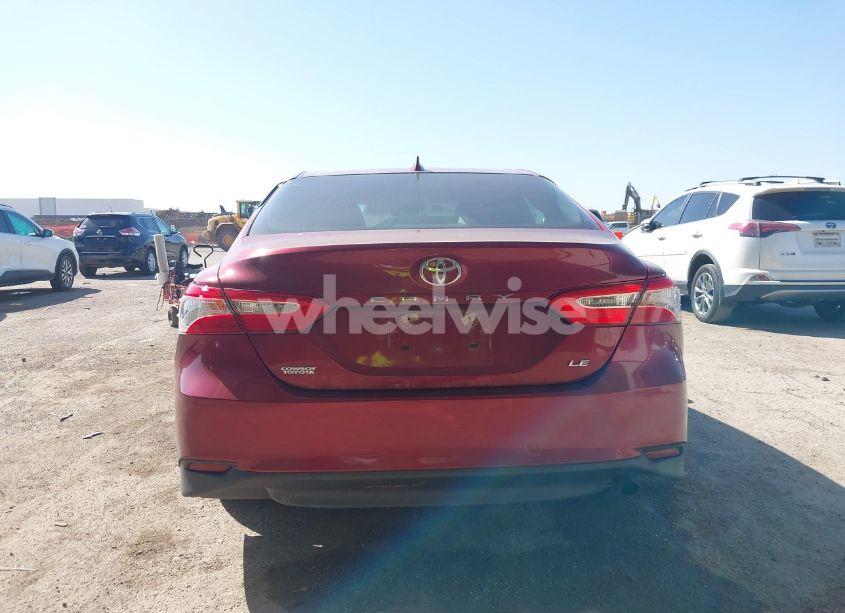 Photo 16 of 2019 Toyota Camry LE (VIN 4T1B11HK4KU725075)