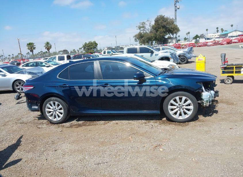 Photo 14 of 2019 Toyota Camry LE (VIN 4T1B11HK4KU733211)