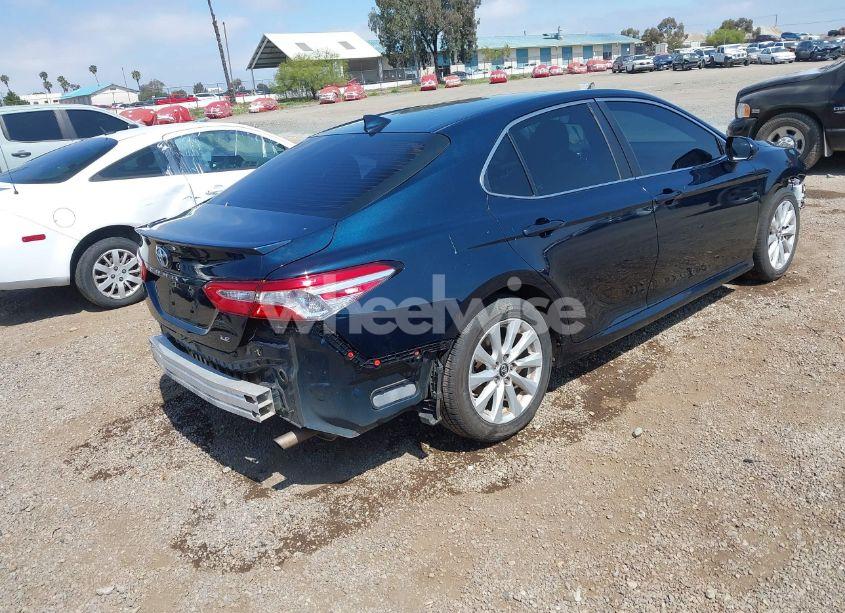 Photo 4 of 2019 Toyota Camry LE (VIN 4T1B11HK4KU733211)