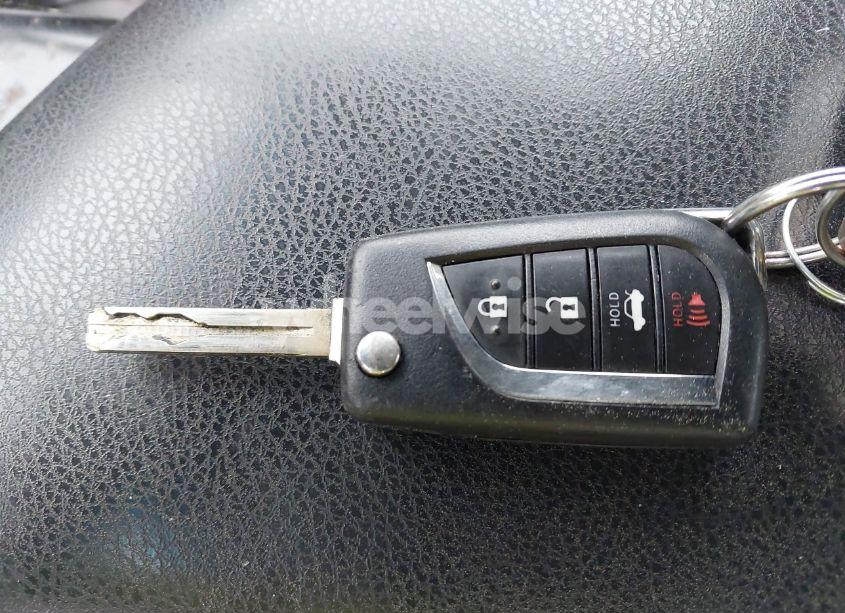 Photo 11 of 2019 Toyota Camry SE (VIN 4T1B11HK4KU750249)